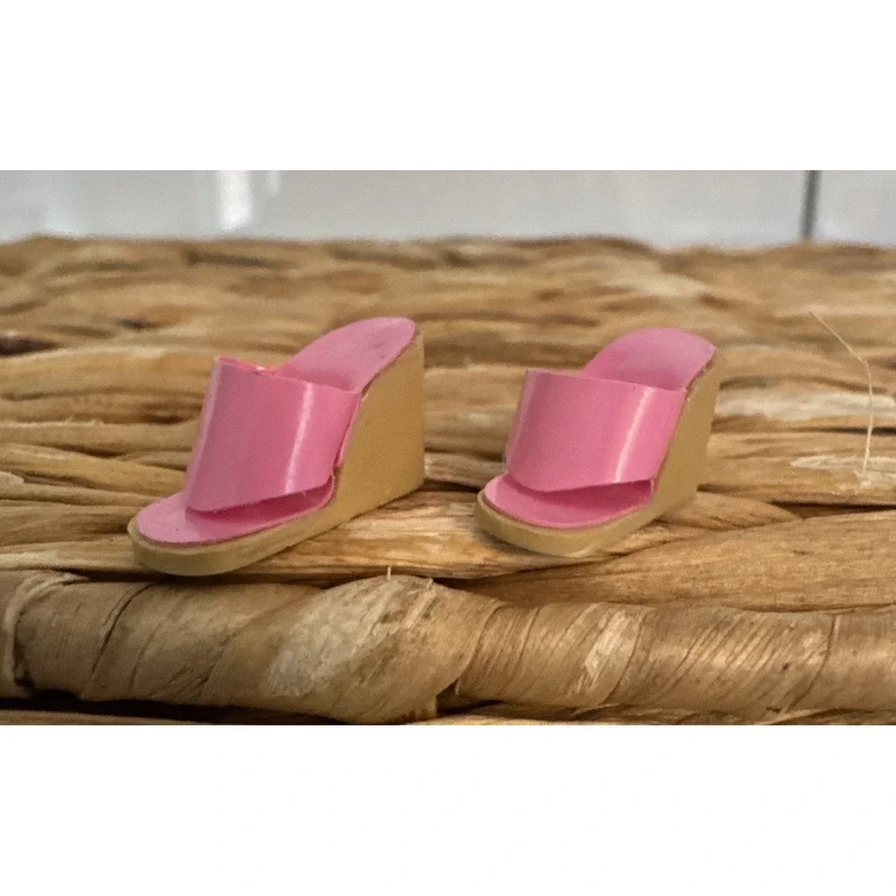 Vintage Barbie Doll Pink / Tan‎ Wedge Wedgies Heel OT Sandals / Shoes ~ Korea